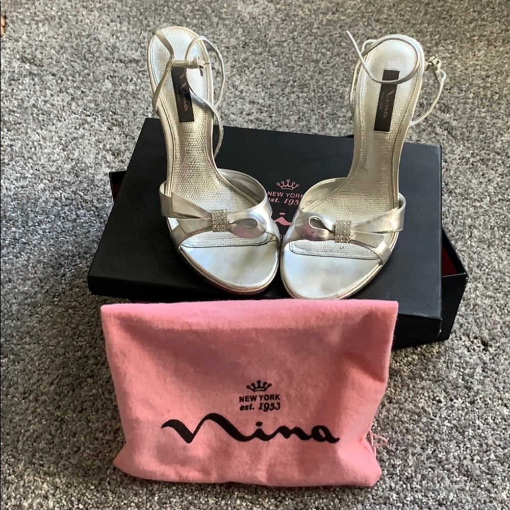Nina Women’s Heels - size 9.5